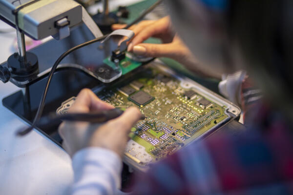 Application Electronics 2022