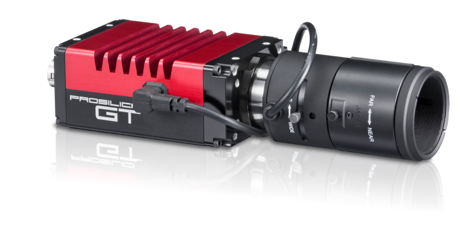 ProsilicaGT persp front reflect